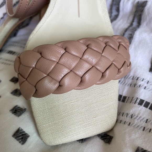 Dolce Vita Maren Heels - Picture 5 of 10